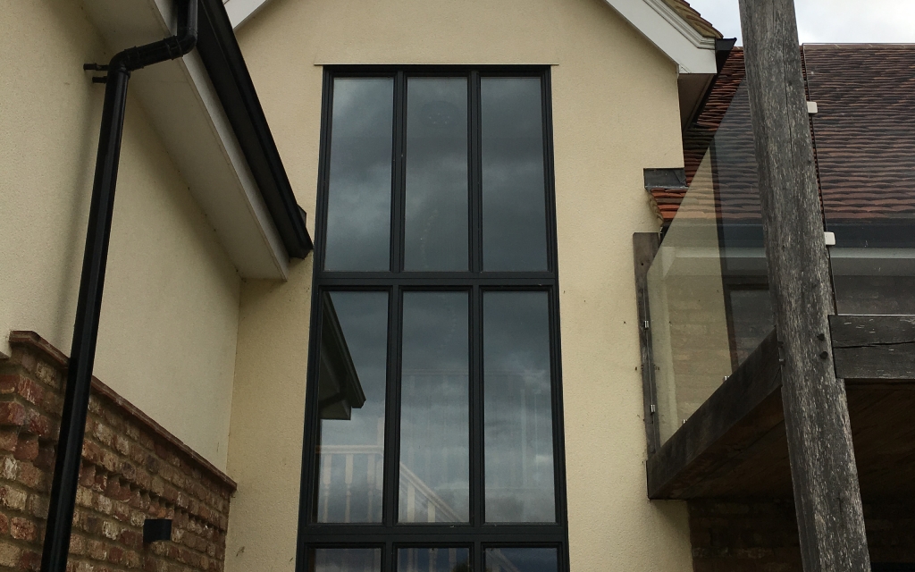 nazeing-back-window